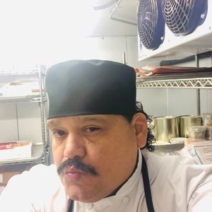 Meet your Posher, Jose